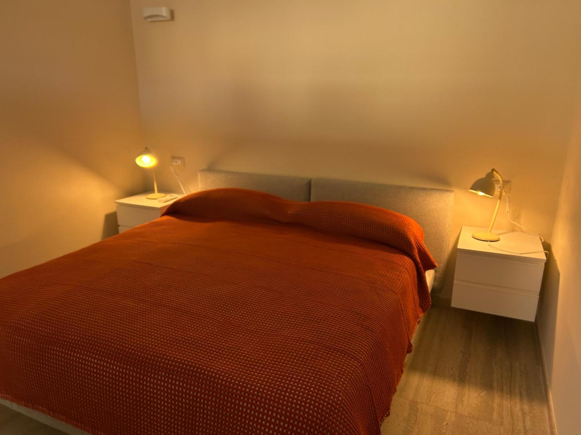 Miramare Apartments&Suites Специя Стая снимка